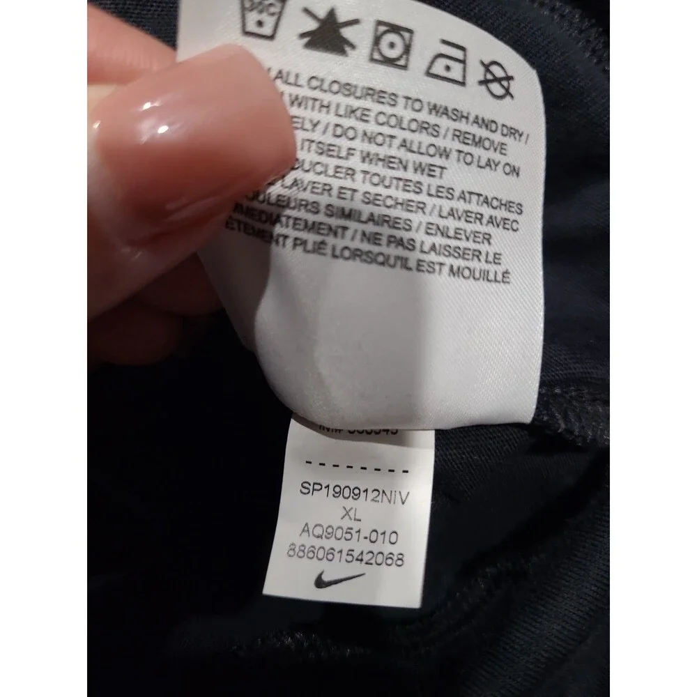 Kids XL Nike Dri Fit Jogger Capri And Zip Up Booded Jacket B25